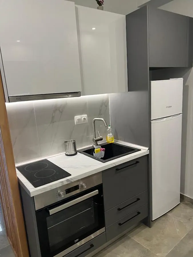 Km52 Luxury Apartment Tesalónica